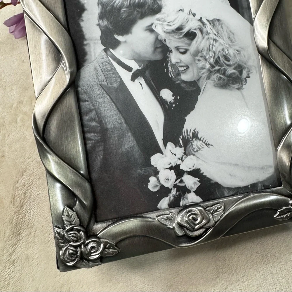 NEW Vintage Silver Wedding Picture Frame and Photo Album